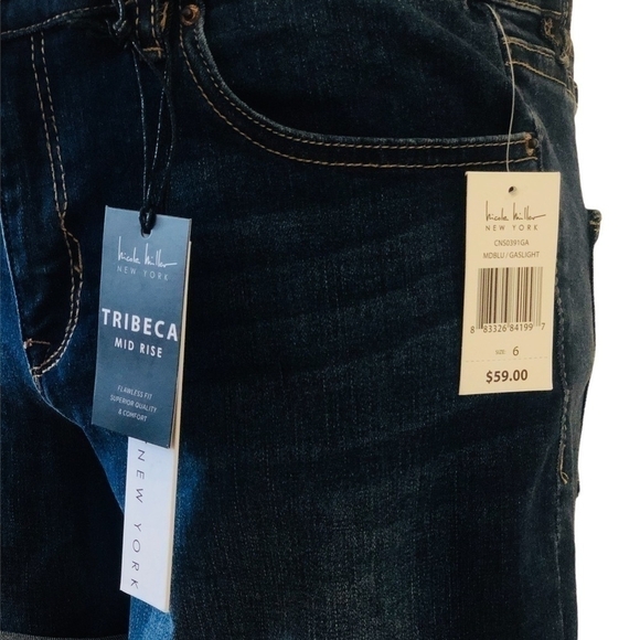 NWT NICOLE MILLER NY Tribeca Mid Rise Women's Jeans Shorts - Picture 5 of 5